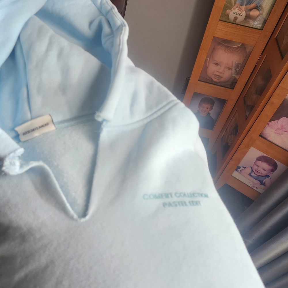 COMFRT Pastel Blue Women's Hoodie - Picture 9 of 9